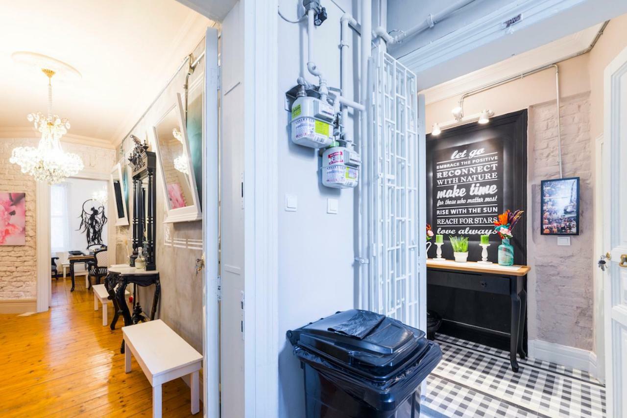Galata Chic Delux Flats Appartamento Provincia di Provincia di Istanbul Esterno foto